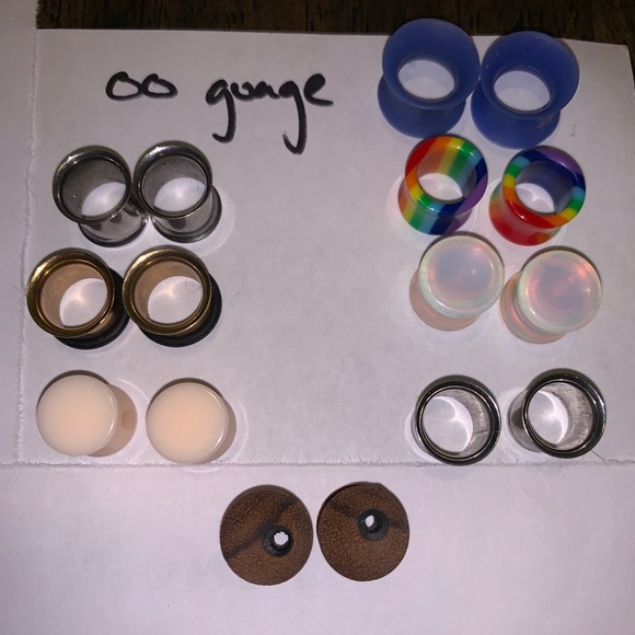 00 plugs💕 - Picture 1 of 1